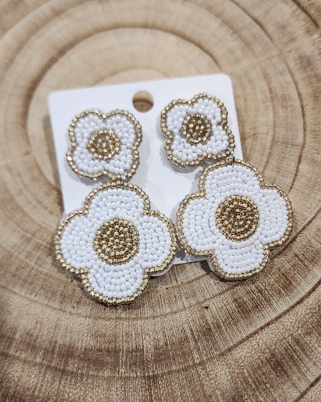 Flora Earrings – White