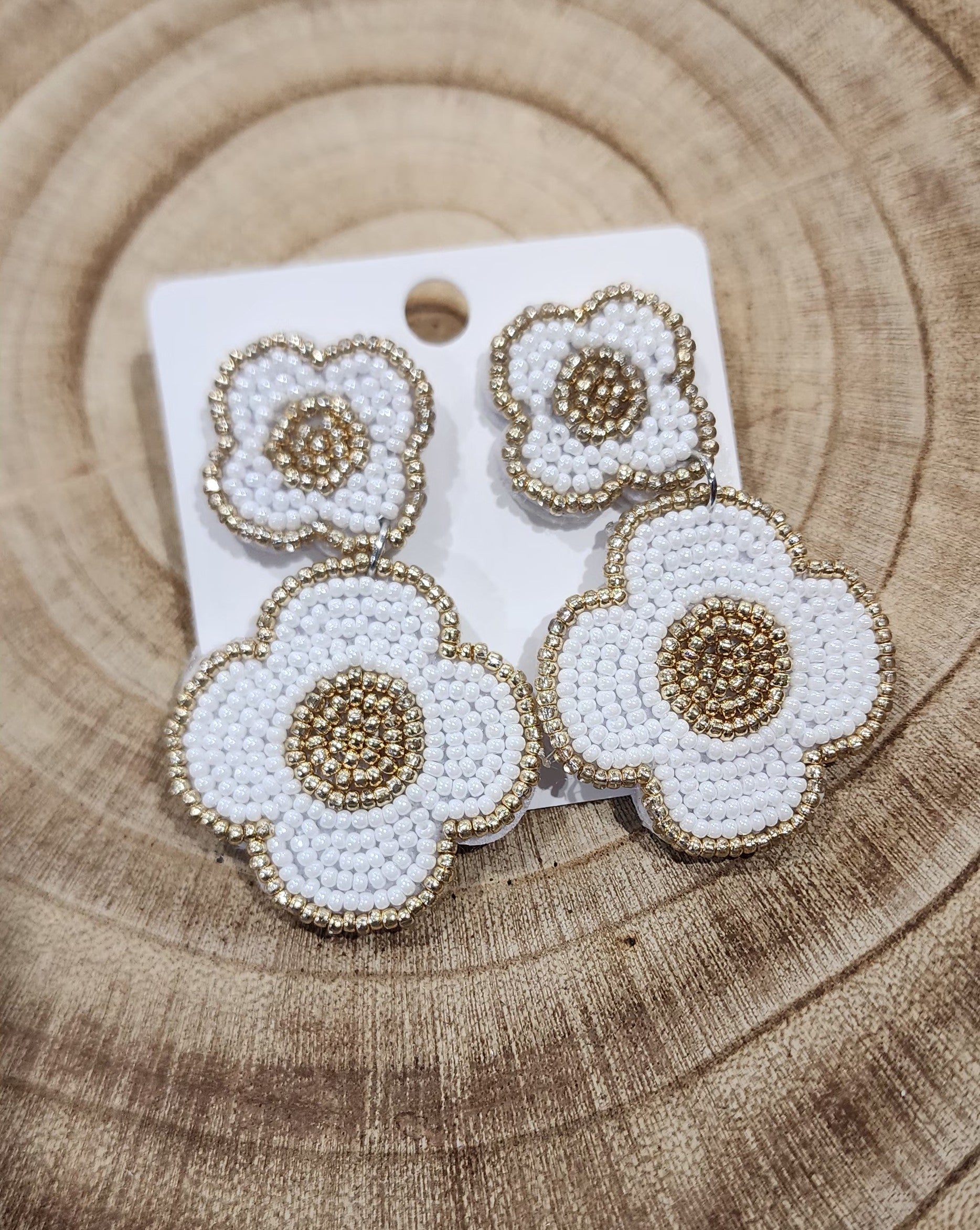 Flora Earrings – White