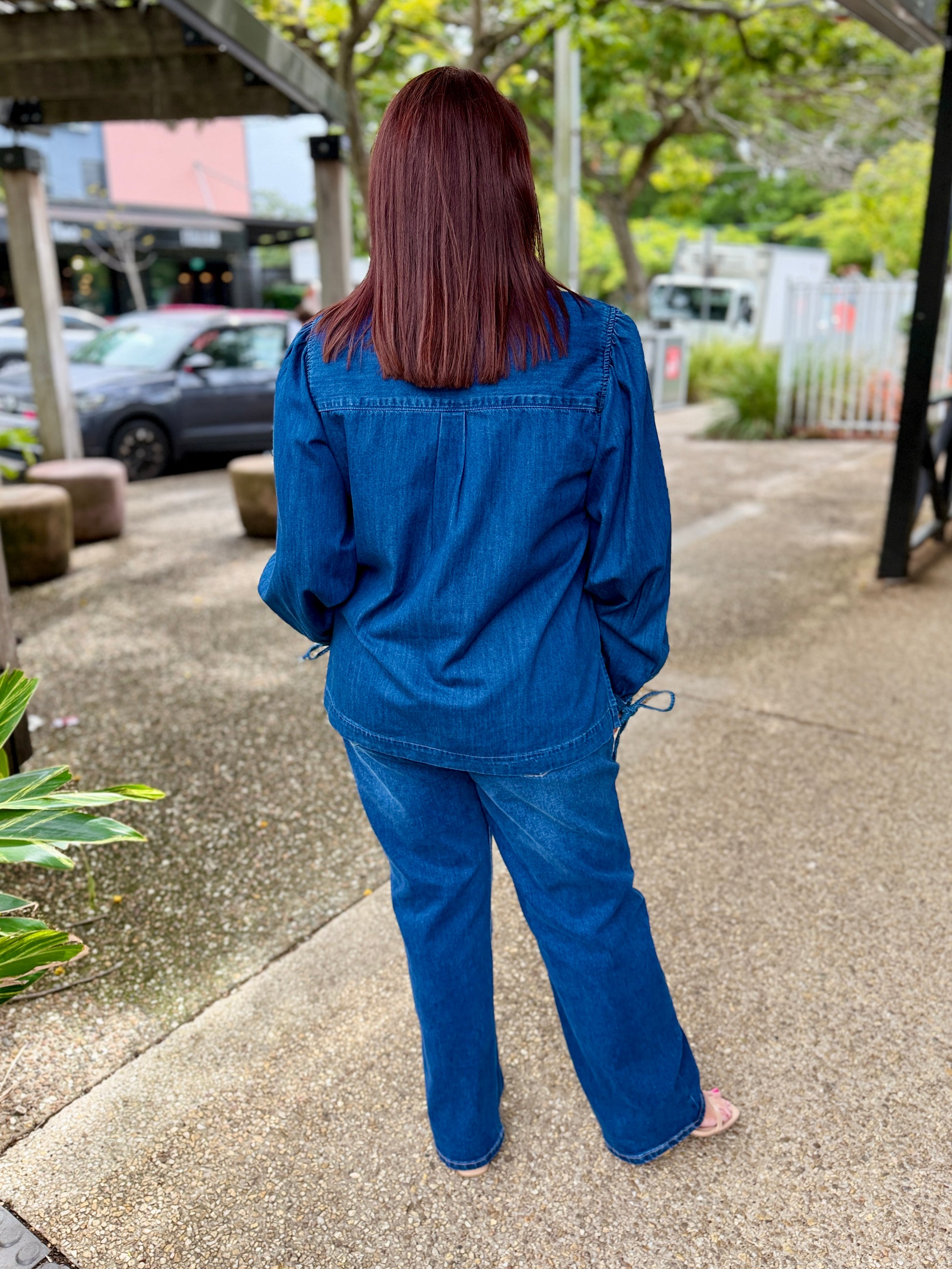 Scarlett Jean – Dark Blue