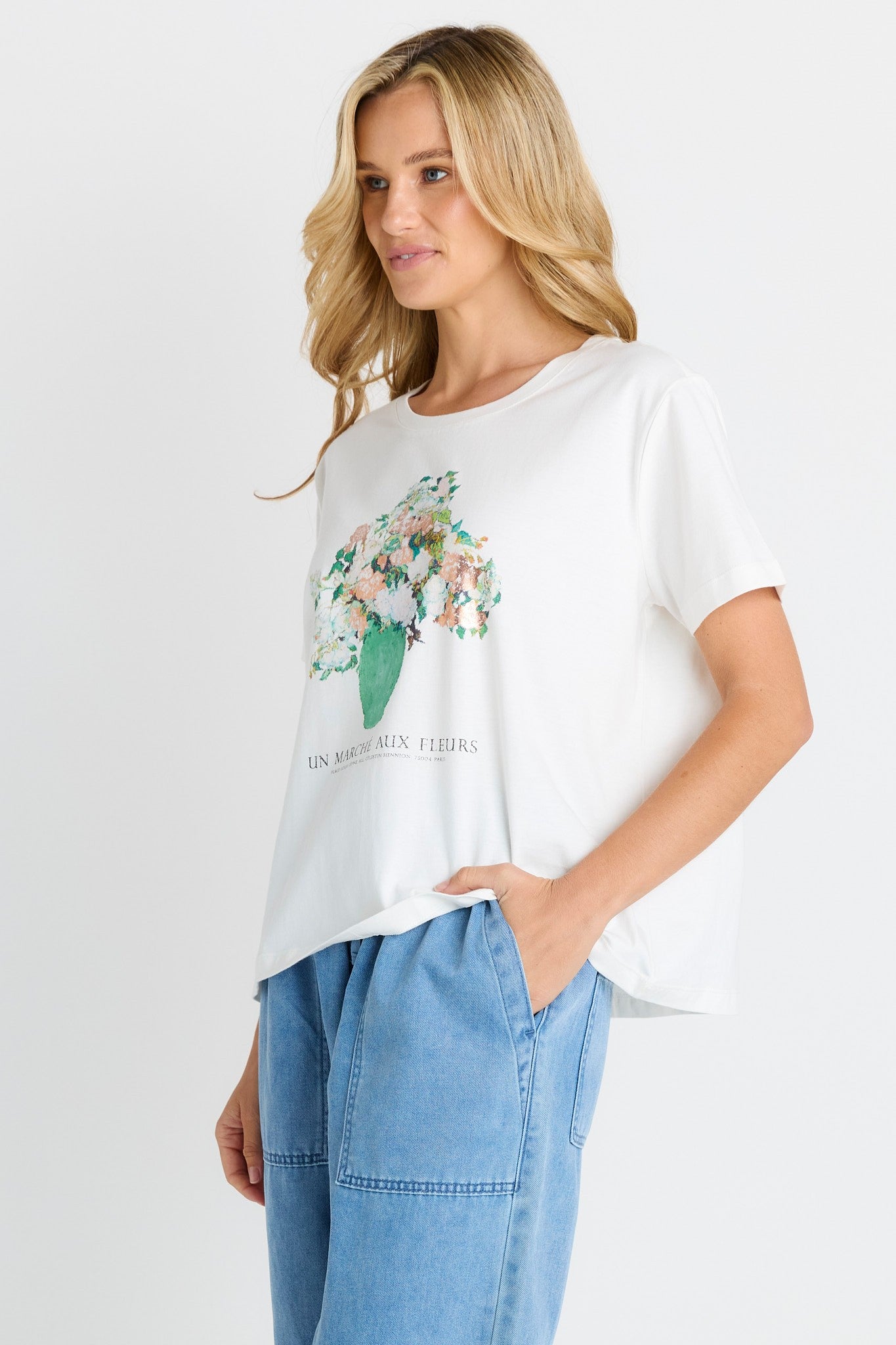 Ellia Crew Tee - Flower Print