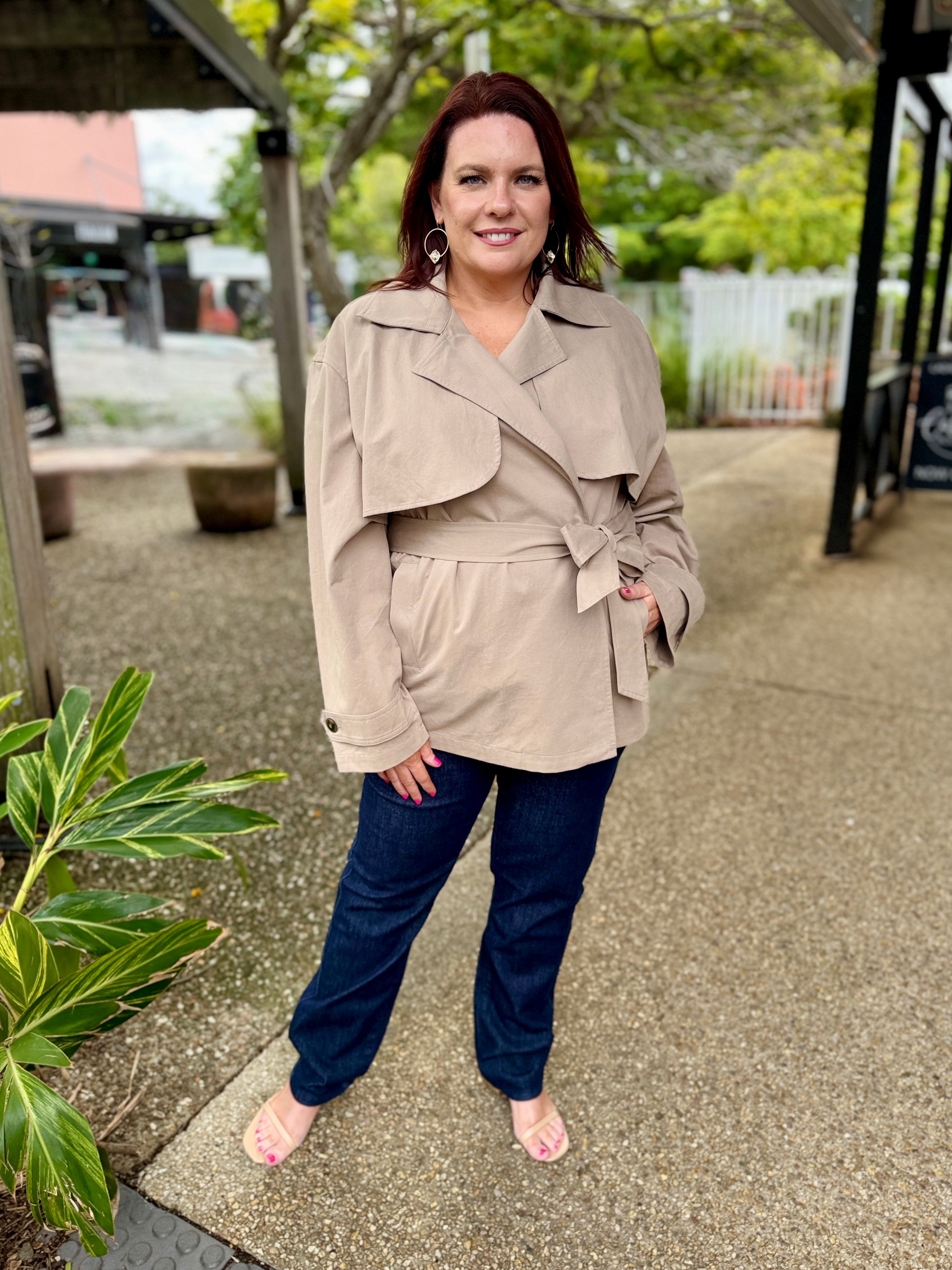 Farida Cropped Trench – Stone