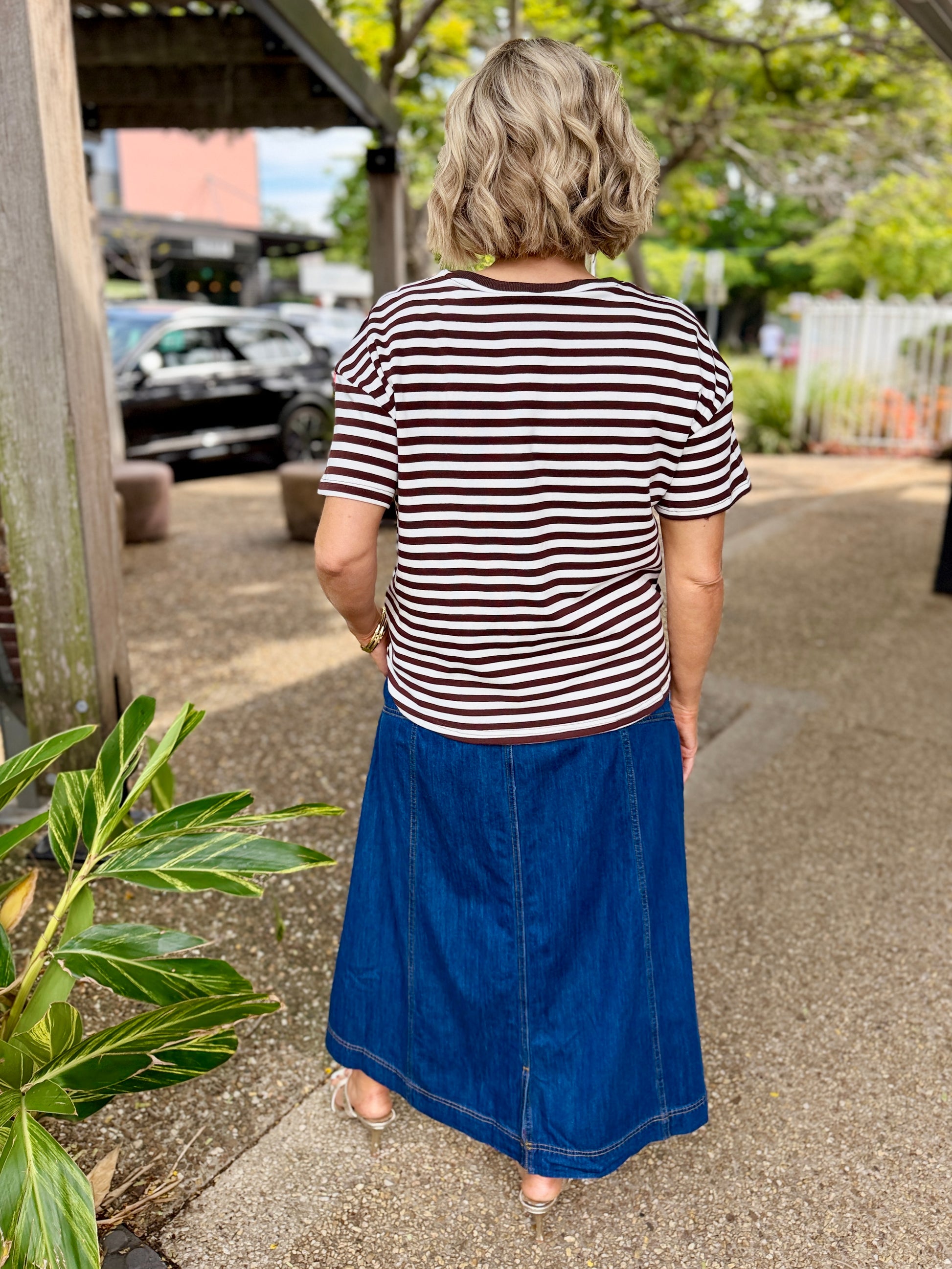 Wynona Tee – Brown Stripe