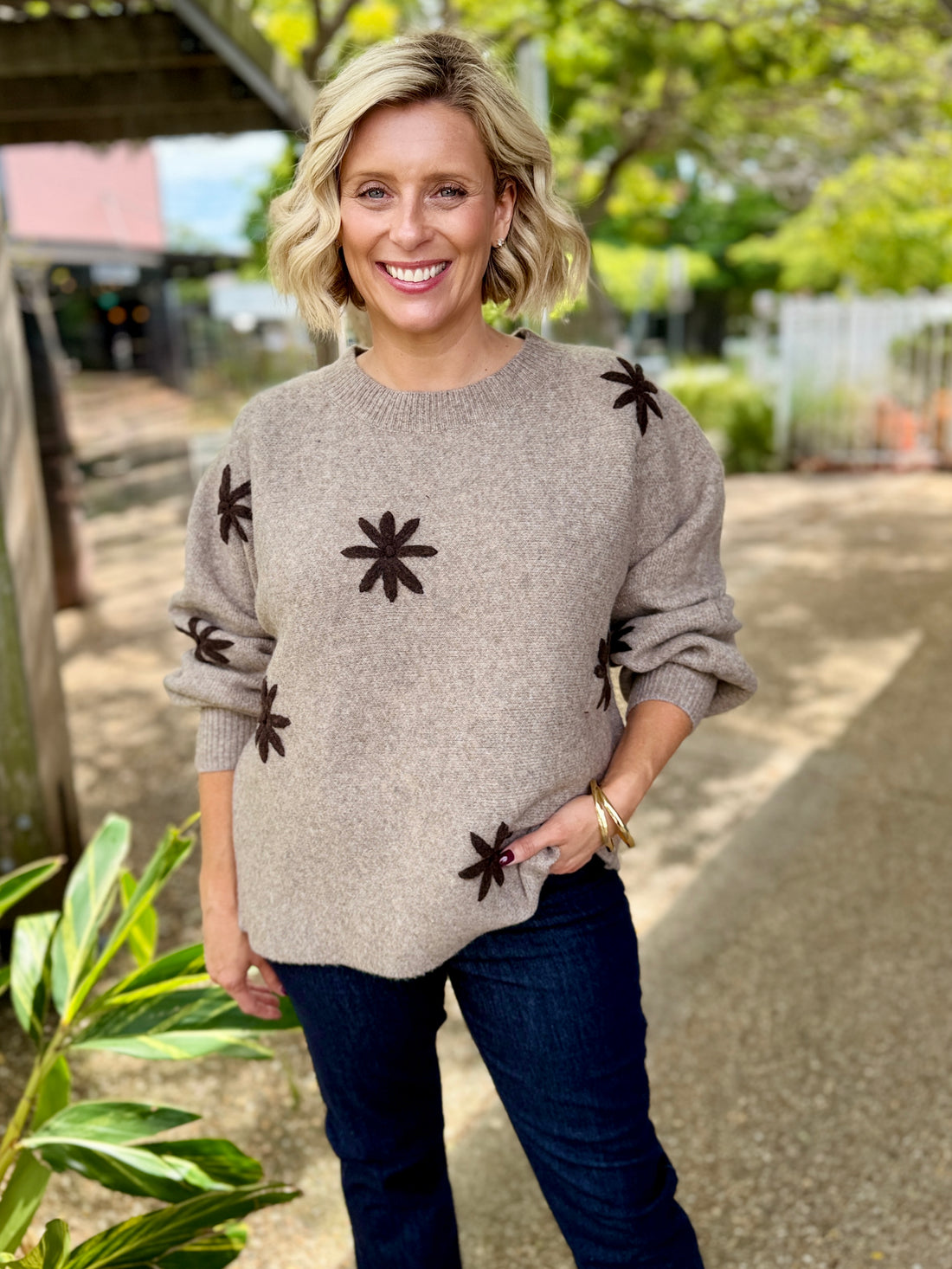Miru Flower Jumper – Stone