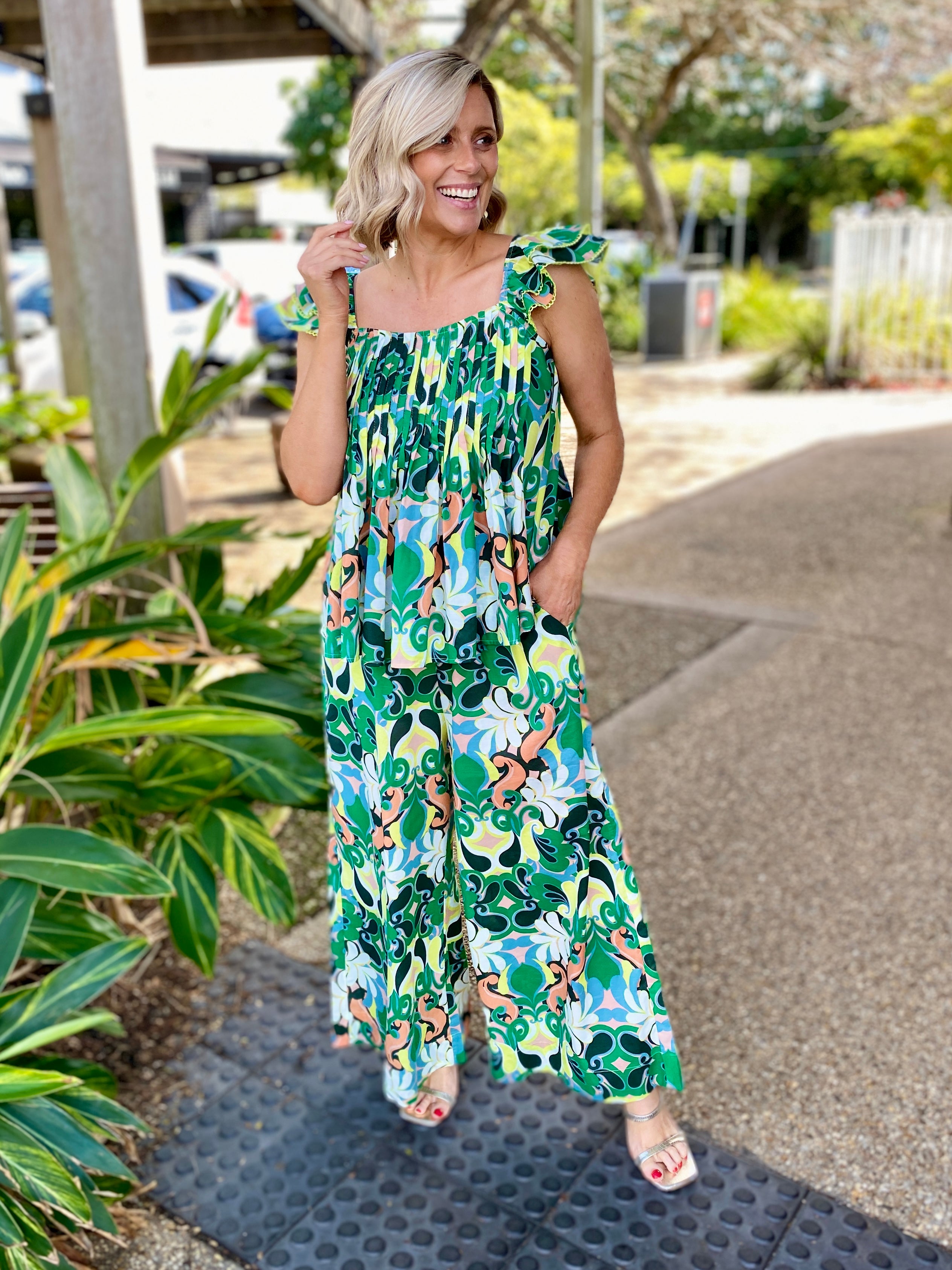 Aurora Frill Tank – Paisley