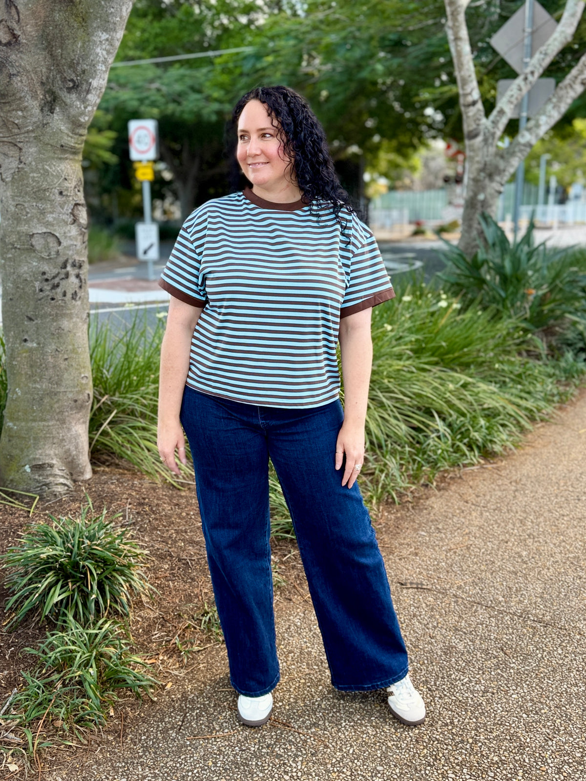 Jenny Tee - Blue/Coffee