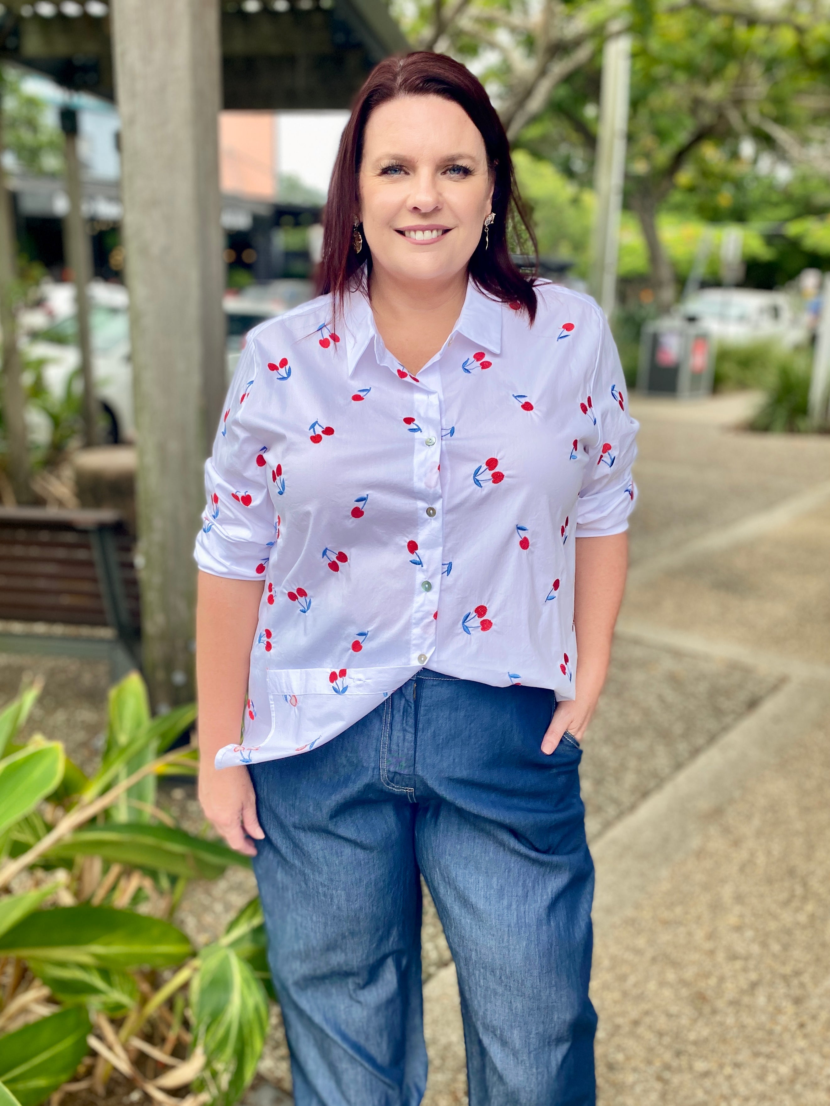 Cherry Emb Shirt – White