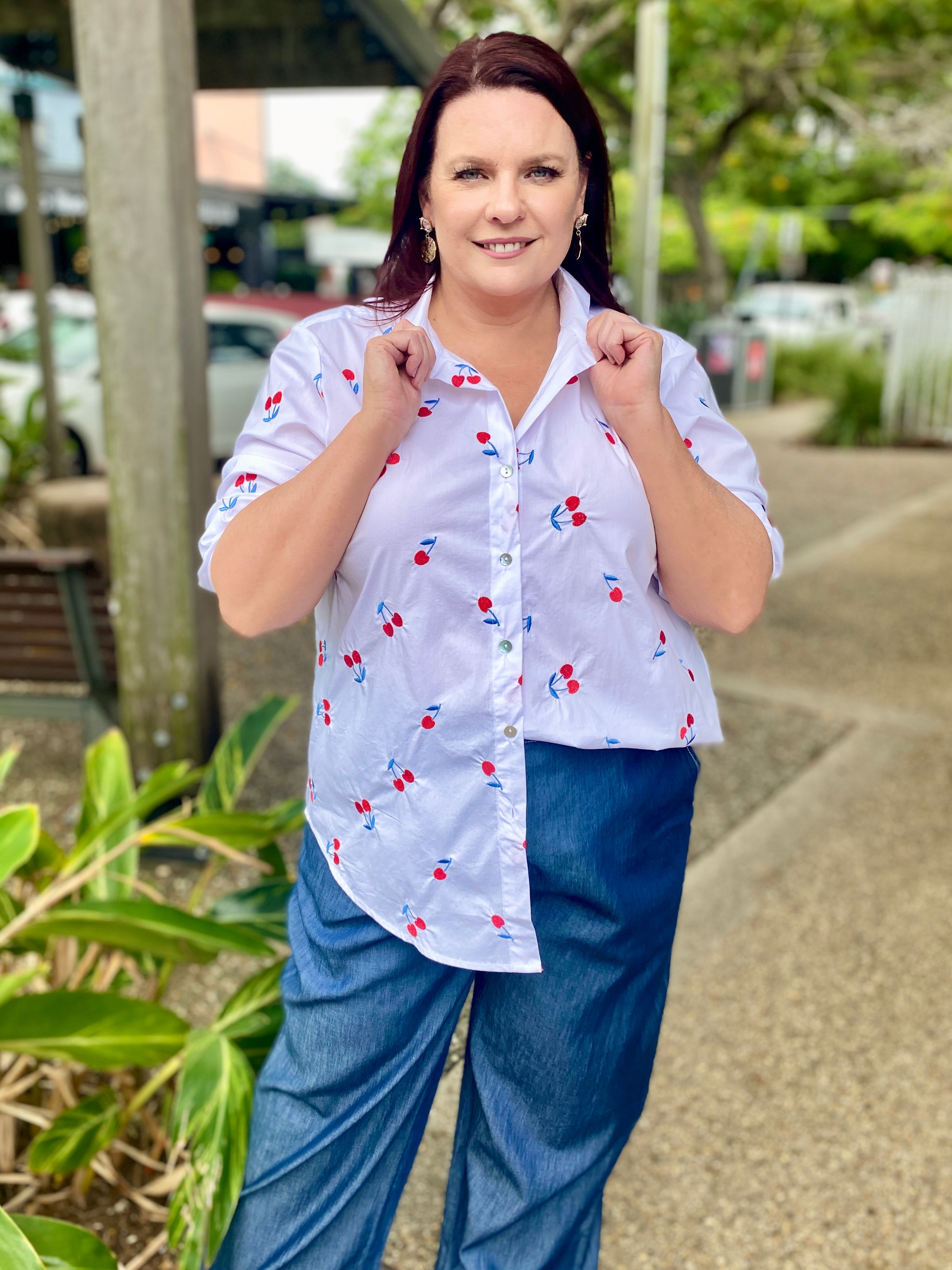 Cherry Emb Shirt – White