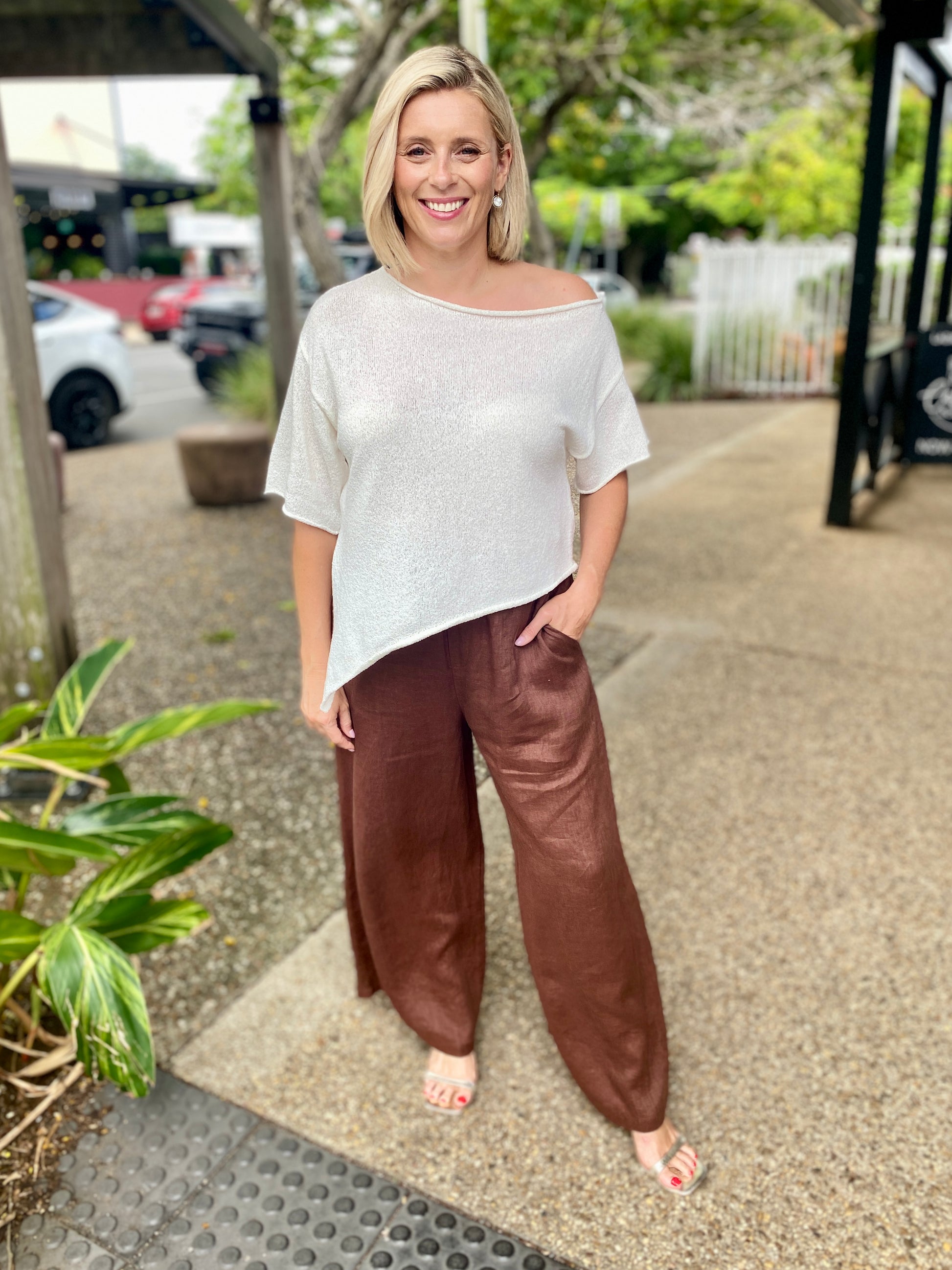 Paige Linen Pant – Choc