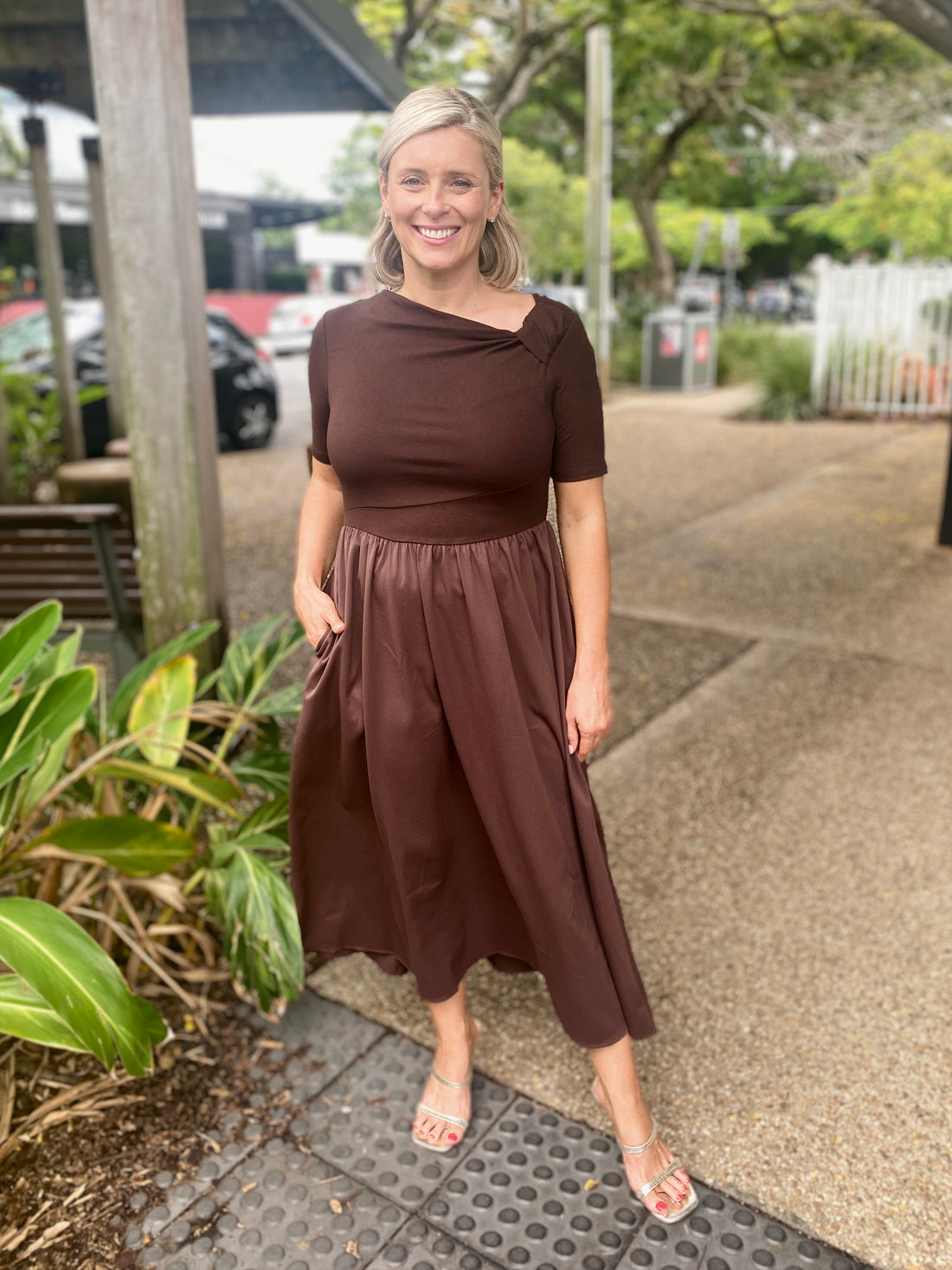 Miriam Midi Dress – Choc