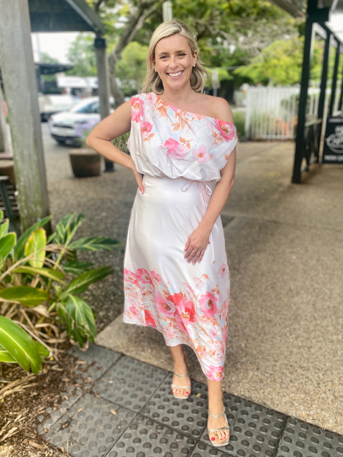 Genevieve Dress – Pink
