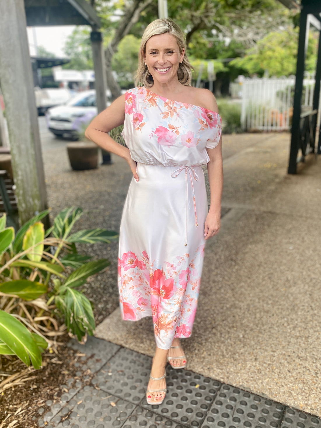 Genevieve Dress – Pink