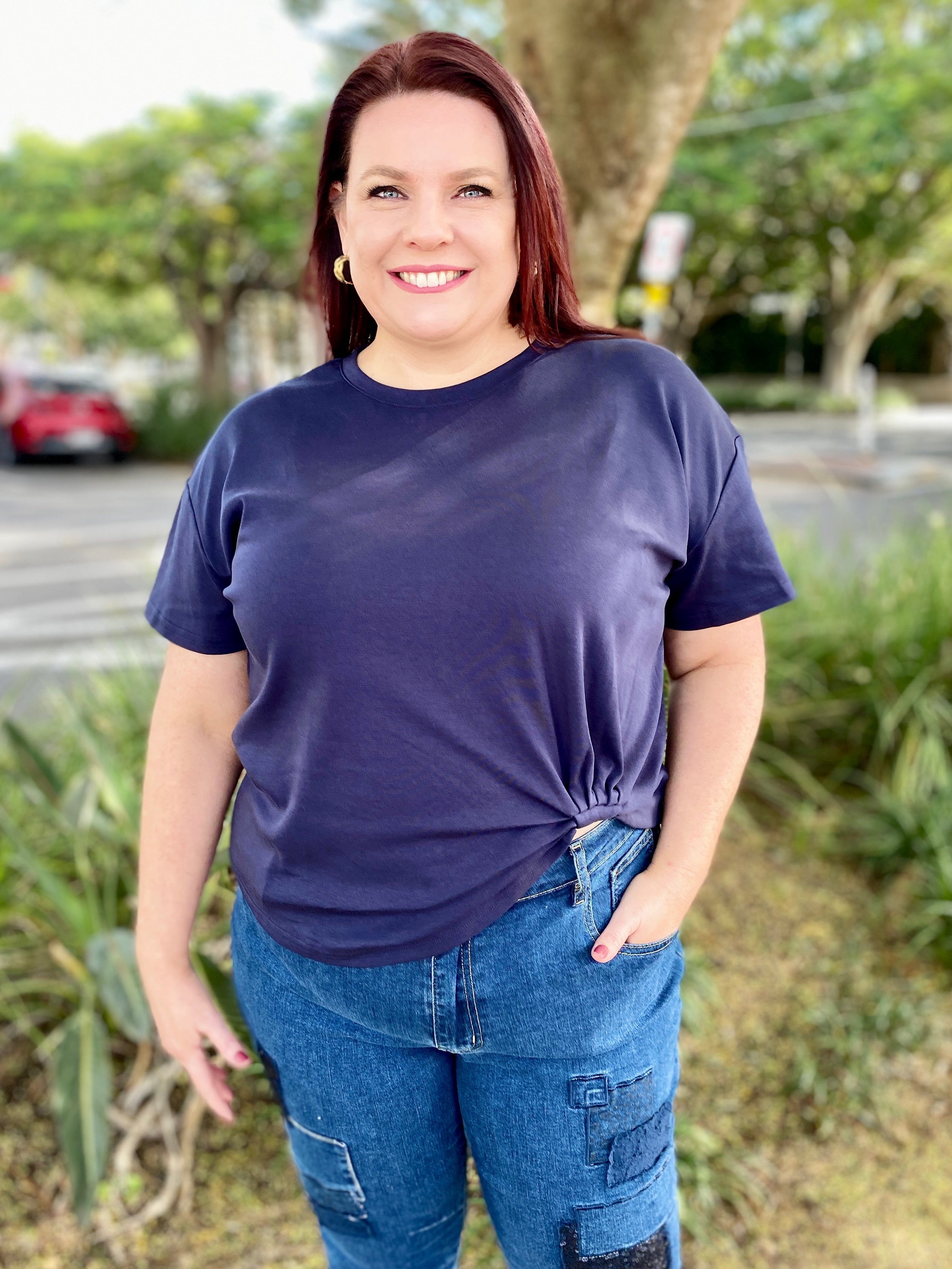 Wynona Tee – Navy