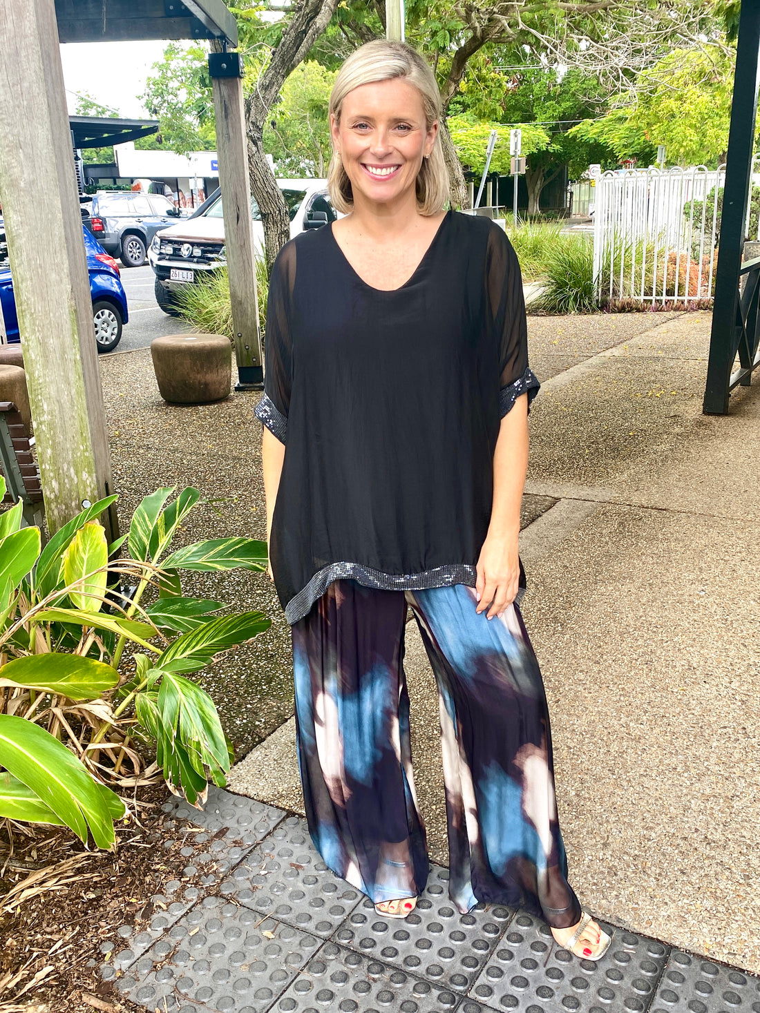 Serenade Top – Black