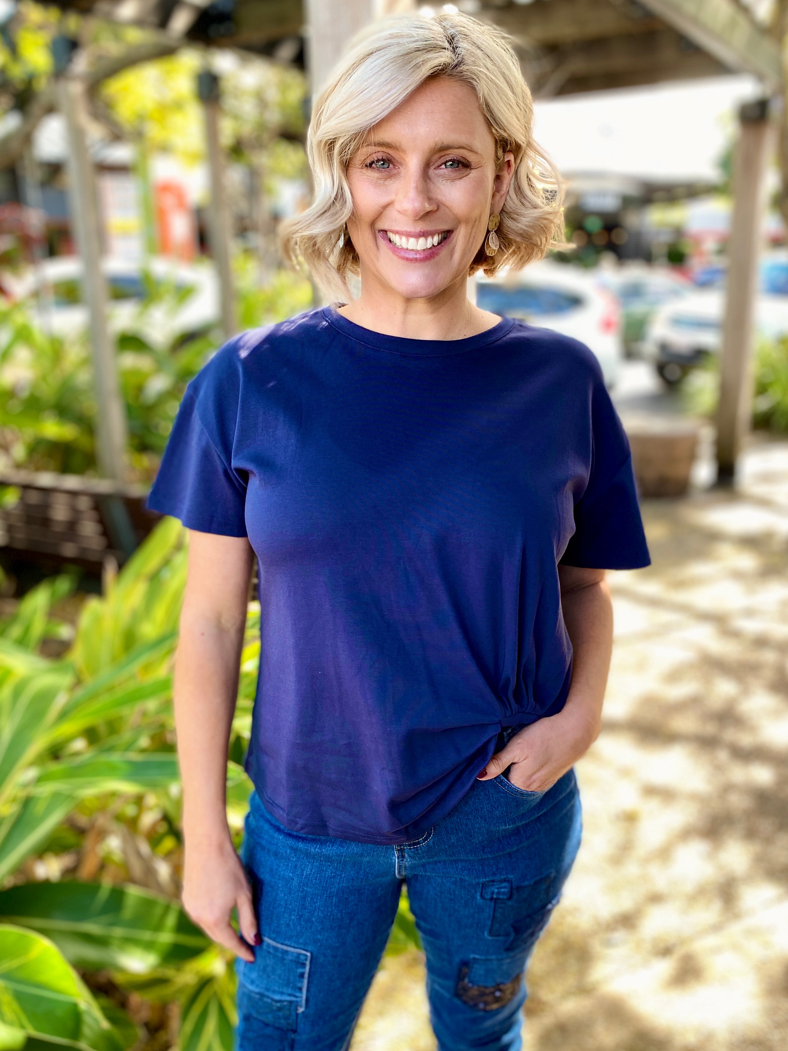 Wynona Tee – Navy