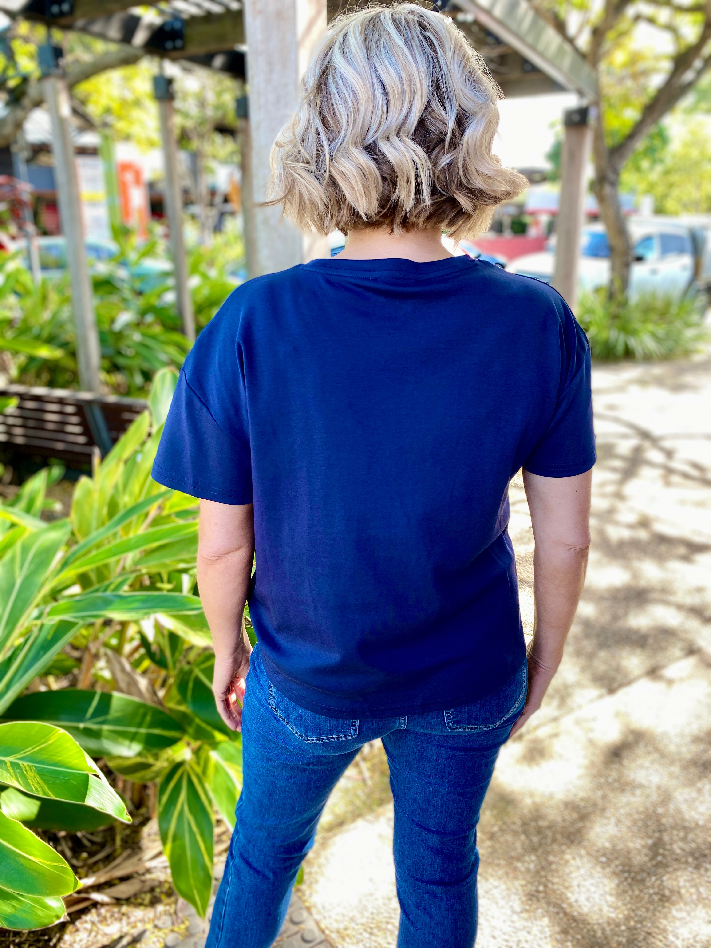 Wynona Tee – Navy