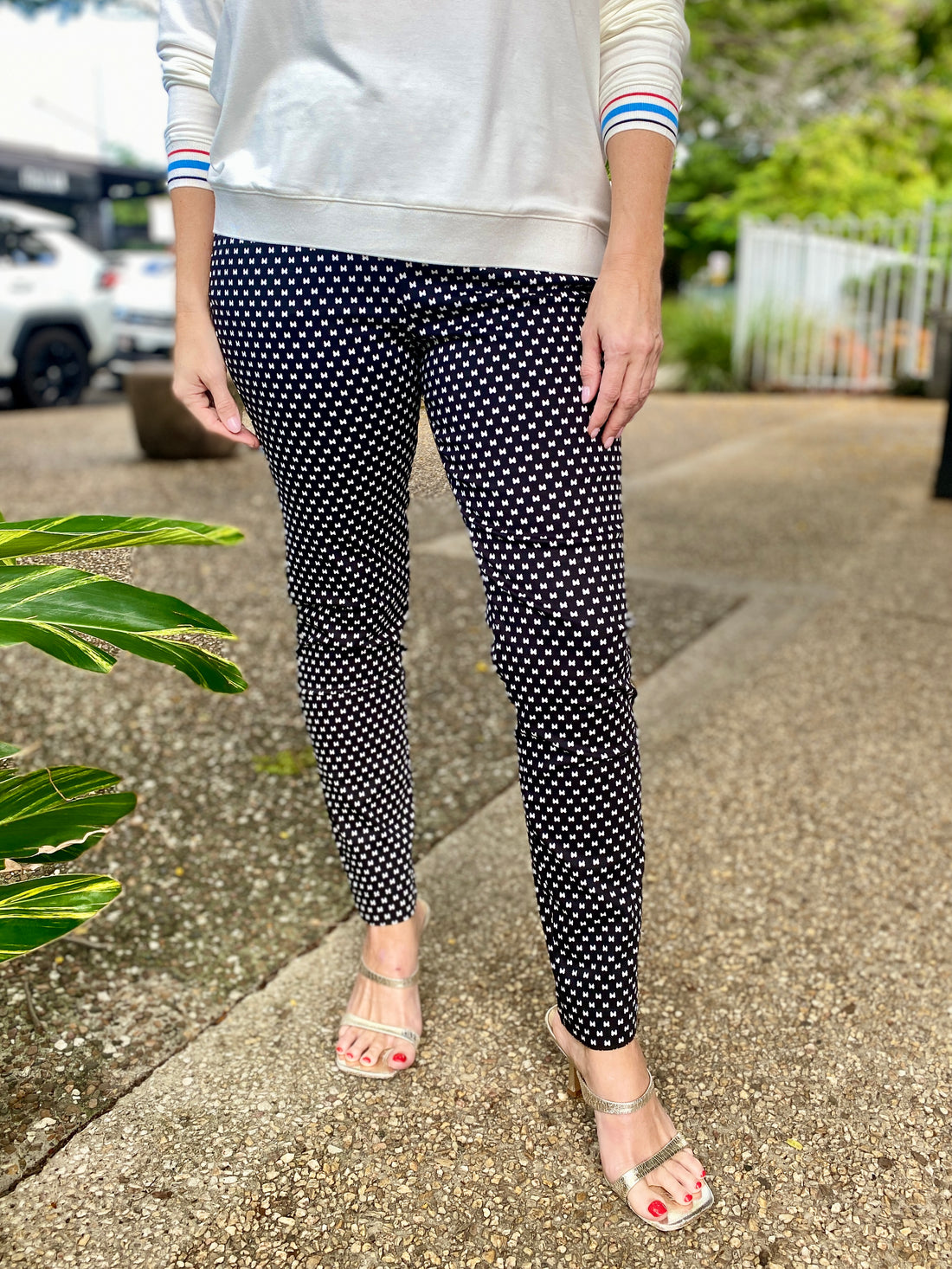 Bow Tie Pant – Black/White