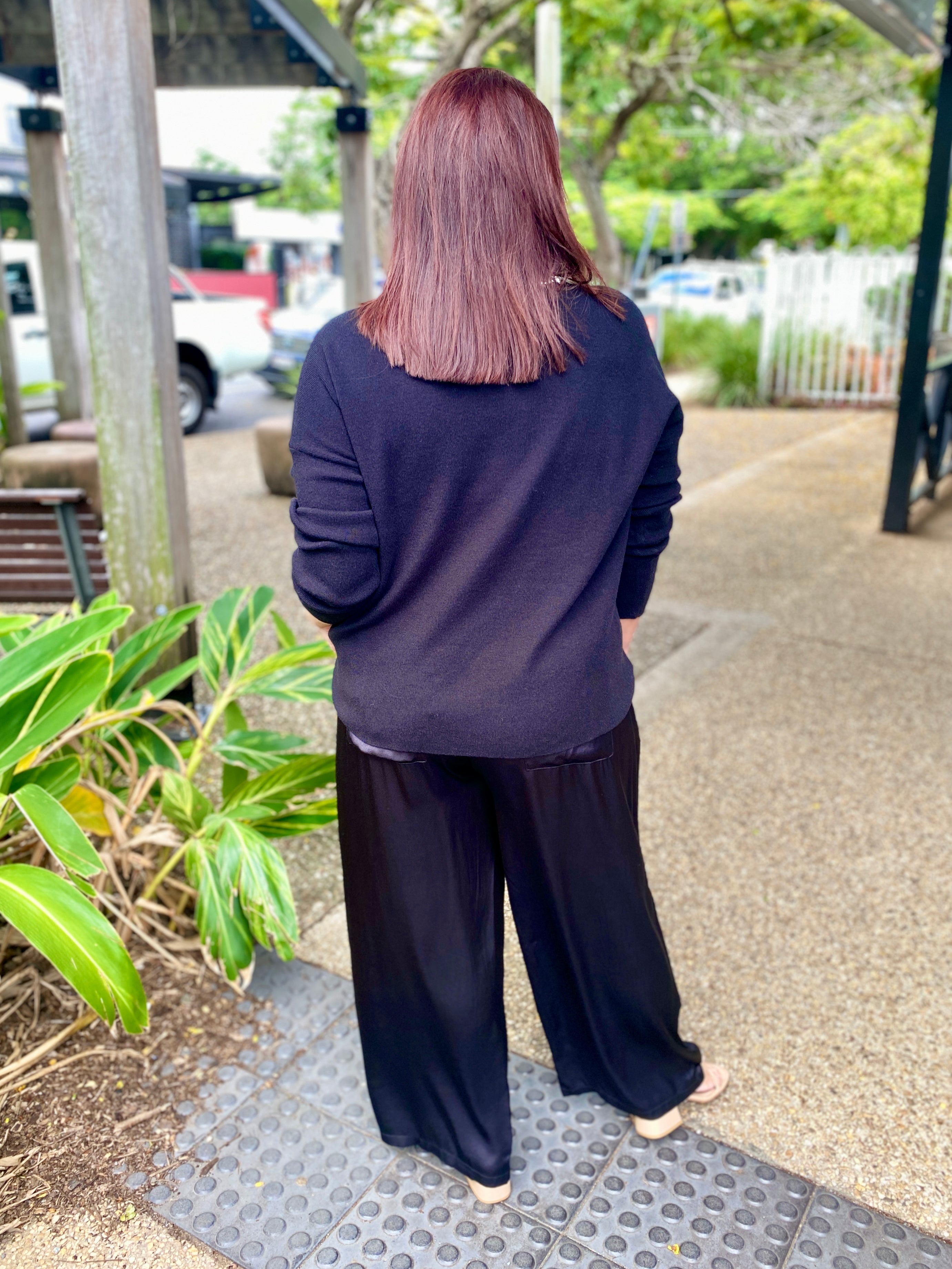 Nero Diamante Knit – Black