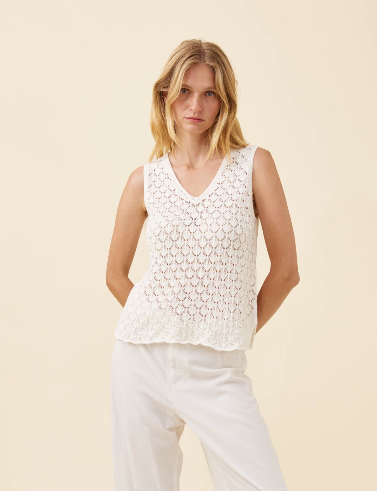 Mia Knit Top - White