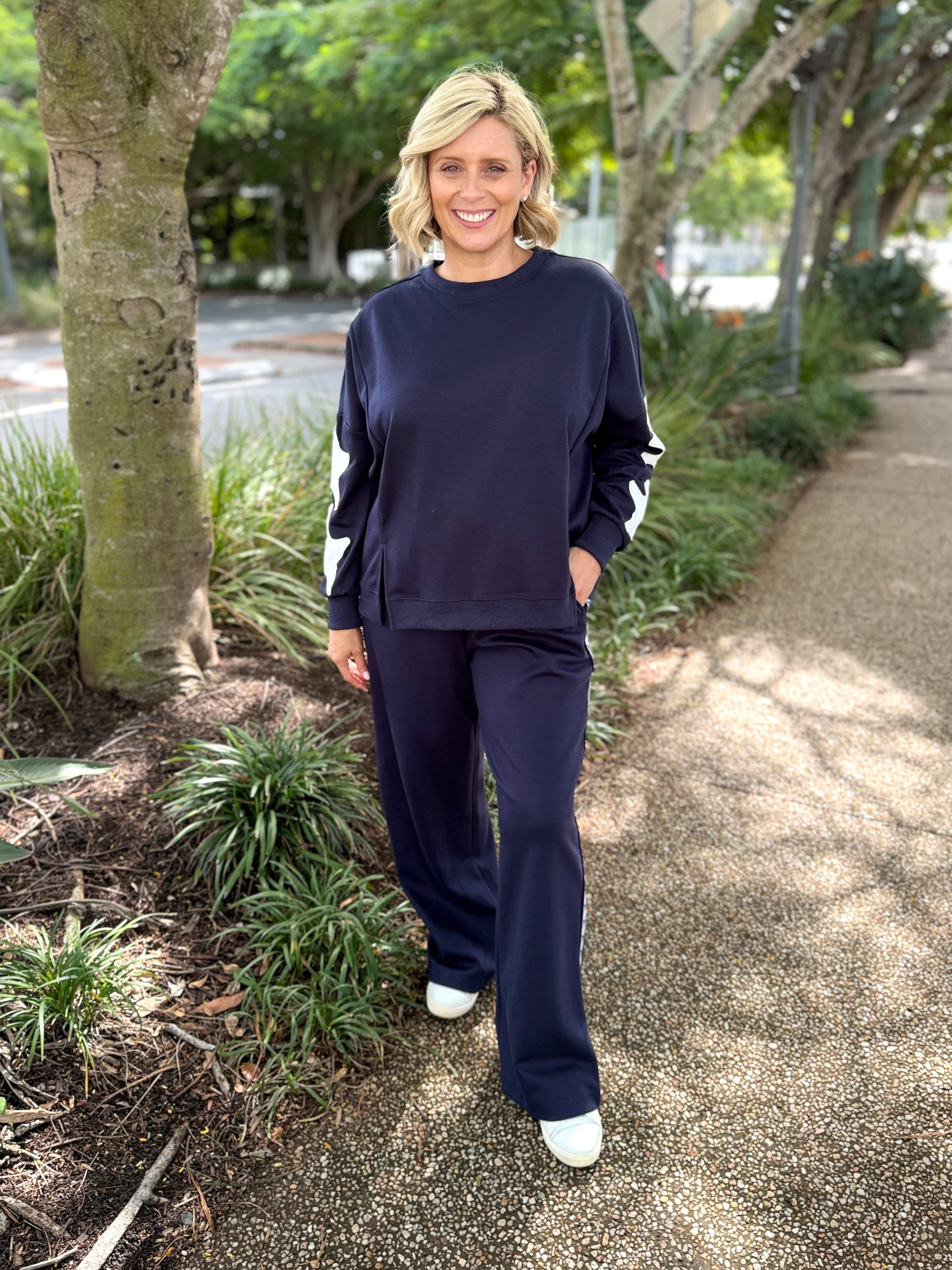 Saskia TrackPant - Navy