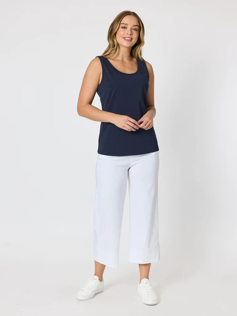 Zara wide leg pants in white – women's elegant wide-leg trousers