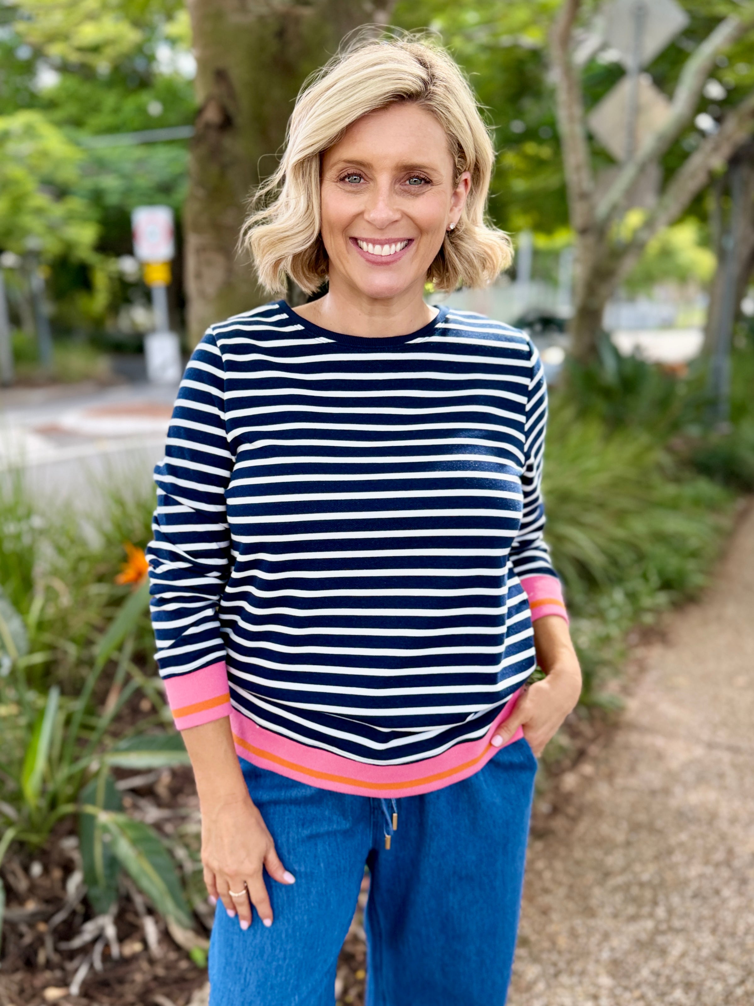 Tyra Sweat - Navy/White Stripe
