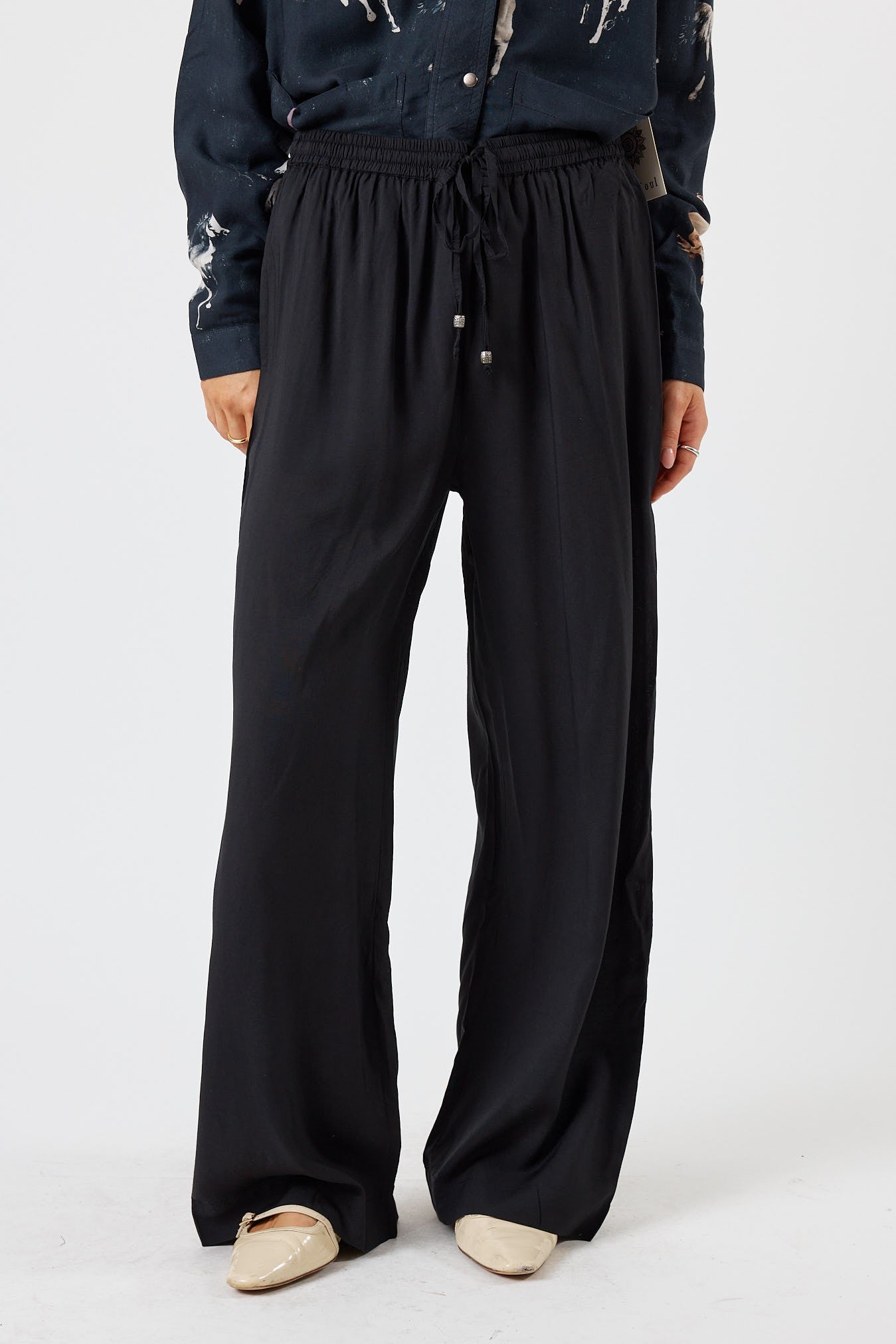 Delta Pant – Black
