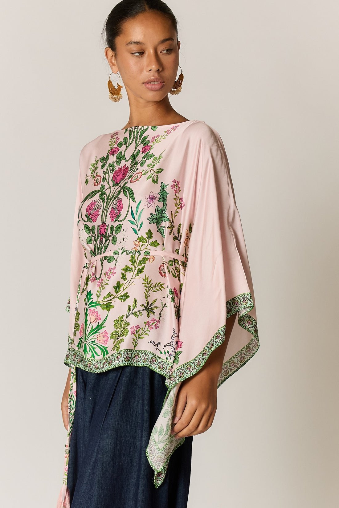 Tatiana Poncho - Pink