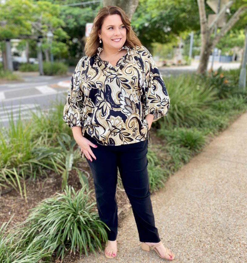 Kiik - Devina Blouse – Black & Threadz - Kent Bengaline Pant – Black