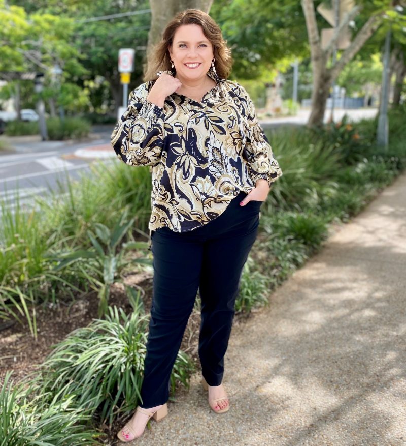 Kiik - Devina Blouse – Black & Threadz - Kent Bengaline Pant – Black