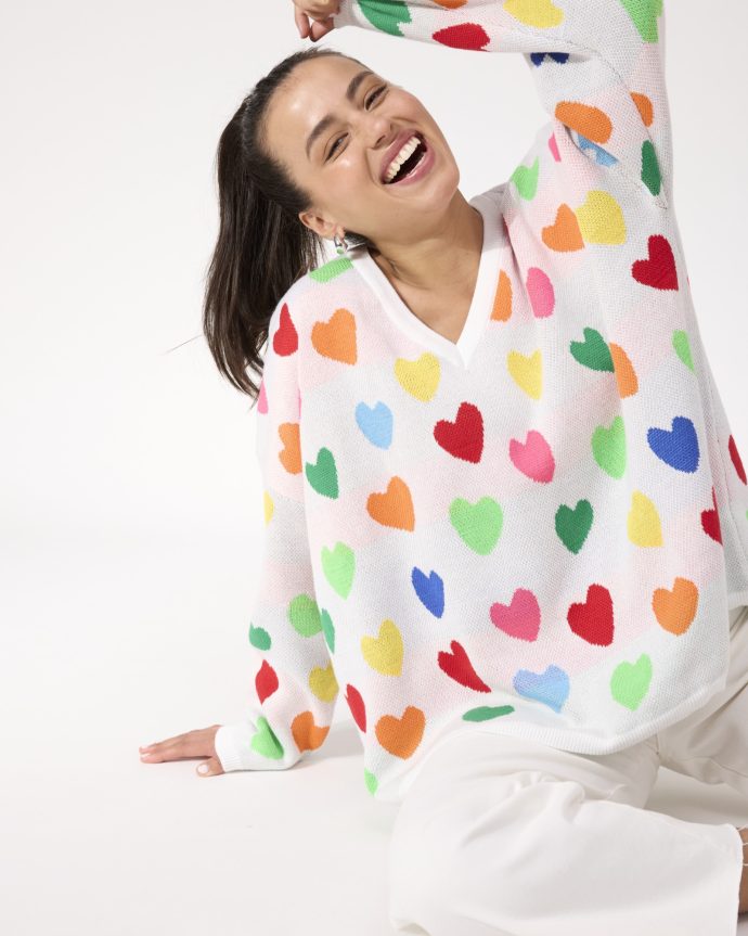 Alaska Relaxed Heart Jumper – Rainbow