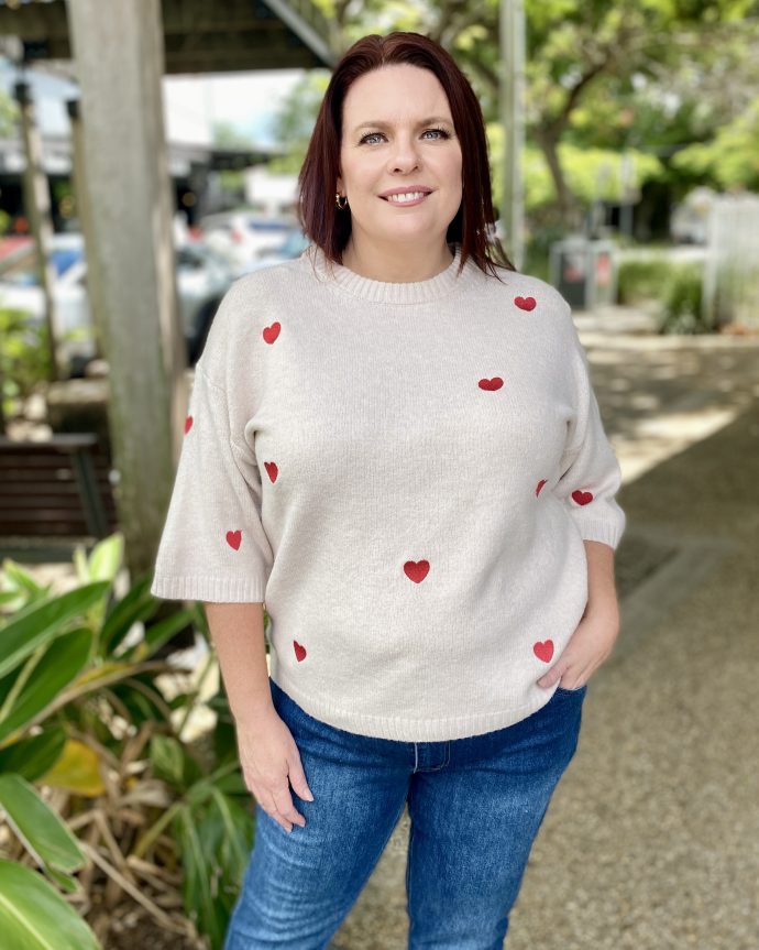 Reba Heart Knit – Beige