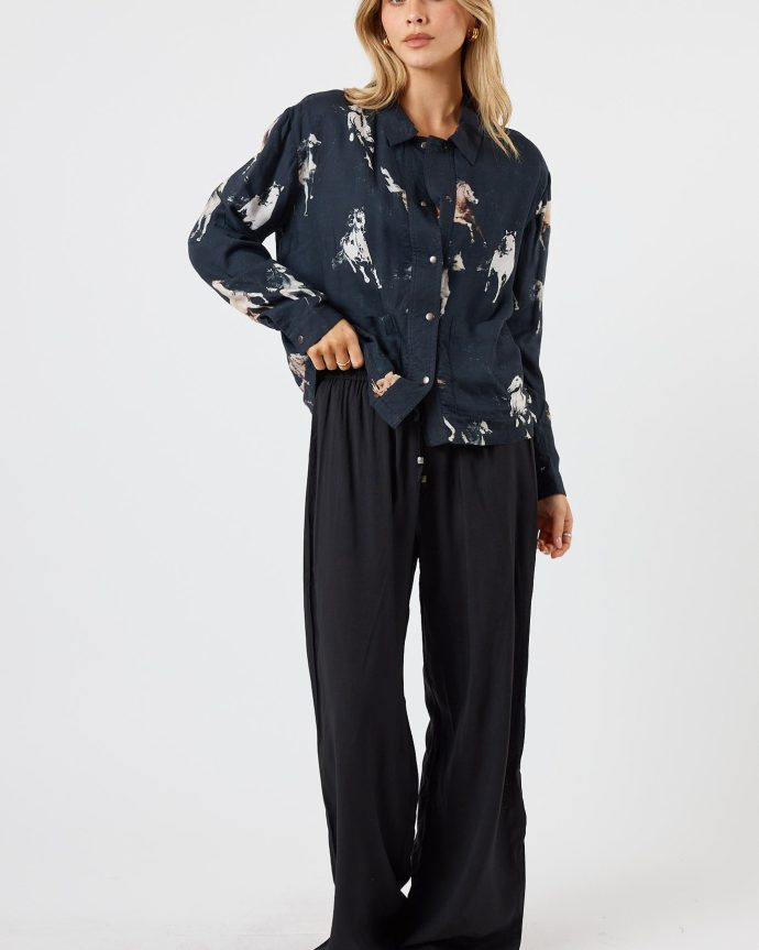 Delta Pant – Black