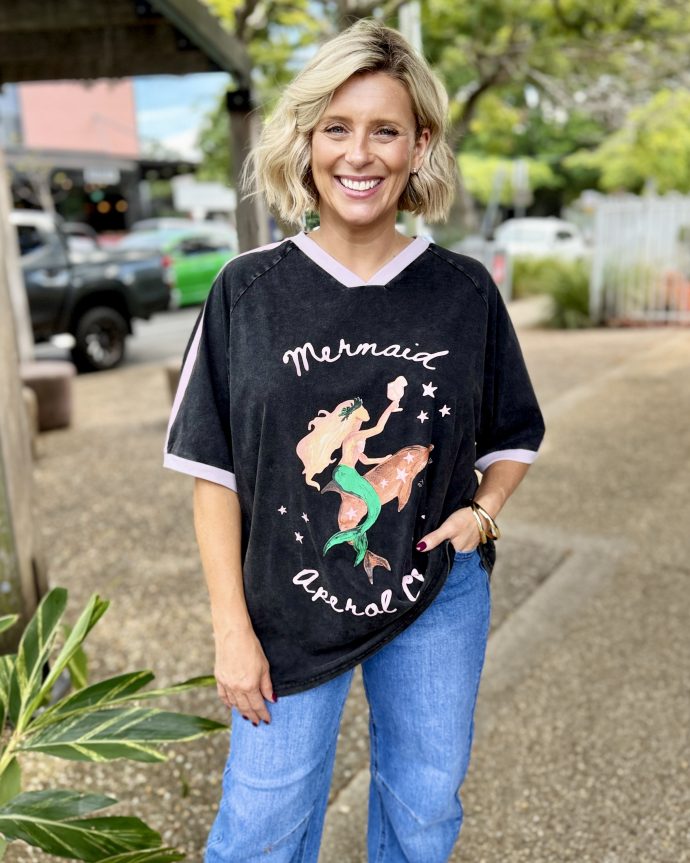 Mermaid Aperol Club Tee – Black
