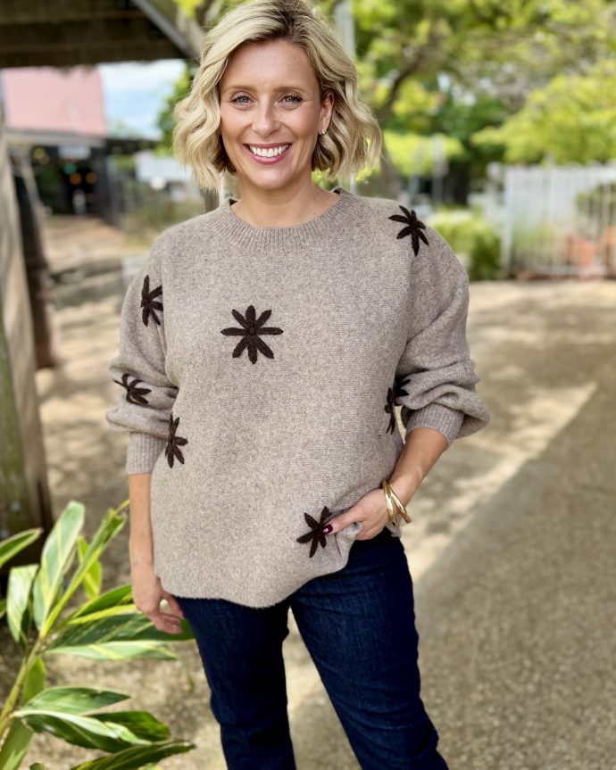 Miru Flower Jumper – Stone